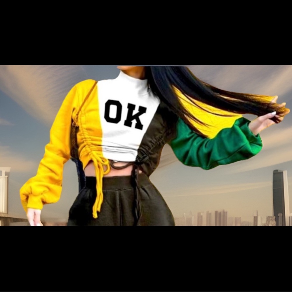 “OK” Crop Multicolor Ruched Sides l Long Sleeve Pullover Sexy Crop Shirt